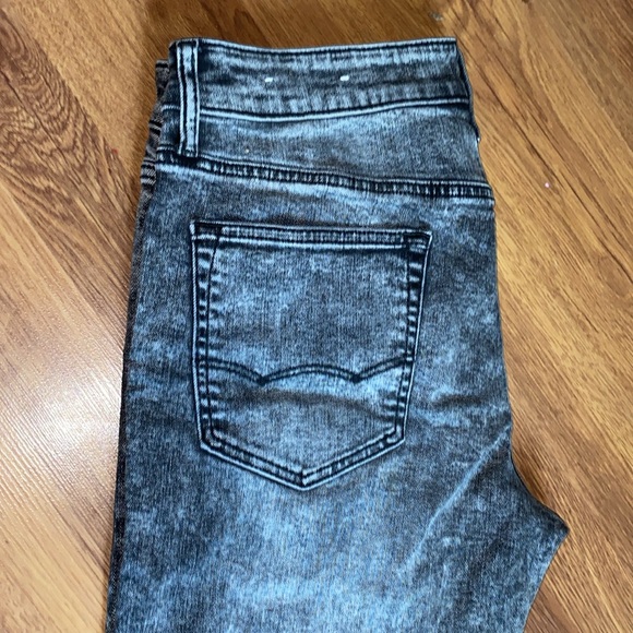 33x32 Black-wash American Eagle Flex Jeans - Picture 5 of 13